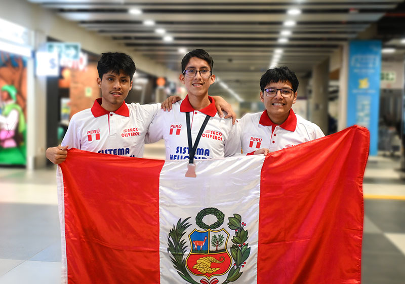 Perú sube al podio mundial de la ciencia en Olimpiada de Química en Dubái