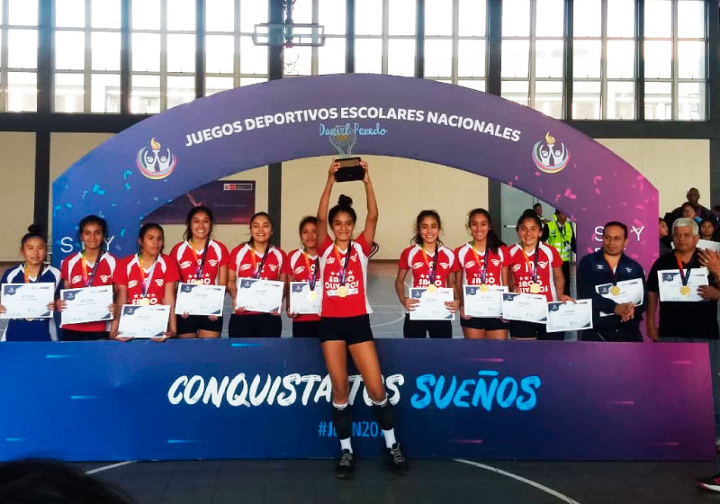 Saco Oliveros representará al Perú en el Sudamericano Escolar de Vóley 2018